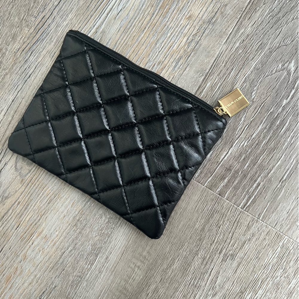 Thad Cline quilted small pouch